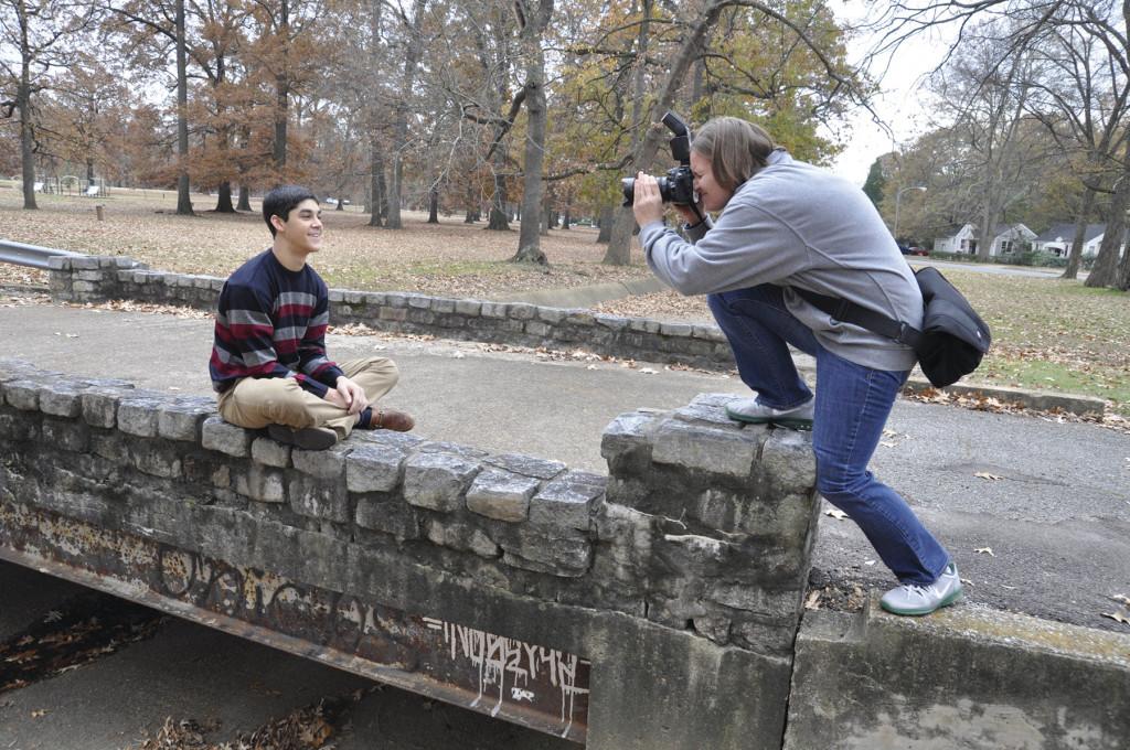 Oster holds an outdoor photo shoot for junior Sarmad Kako (courtesy of Molly Oster)