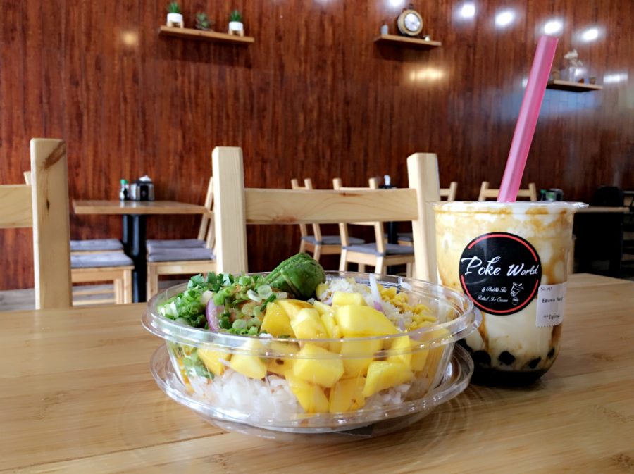 Poke+World+specializes+in+bubble+tea%2C+rolled+ice+cream+and+Poke+Bowls%2C+a+concoction+of+seafood%2C+veggies+and+sauces.+The+shop+is+one+of+many+in+Memphis+that+serve+top-notch+bubble+tea.+