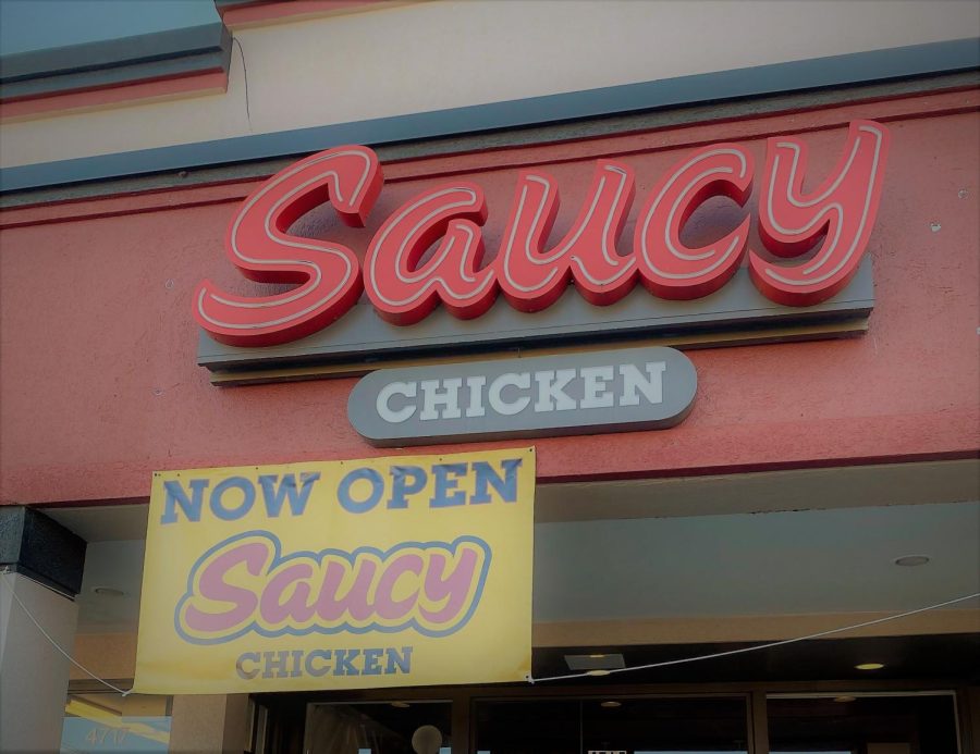  Saucy Chicken opens their new location on Poplar Avenue, right across the street from White Station. They offer a place for students to come after school and hang out with friends while enjoying the restaurant’s twist on Southern comfort food. 
