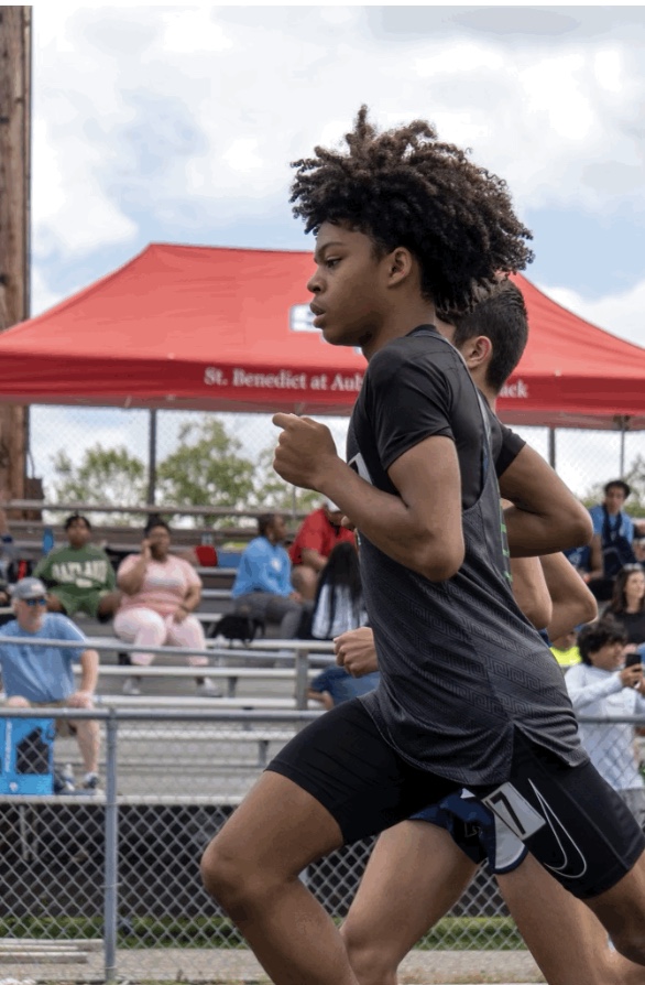 Aidan Farris (11) competed at the Houston Classics in April 2023, which was the first meet of the year. Farris said the pain of running was worth it in the end because the White Station team successfully placed third in the 4x800 meter relay. 