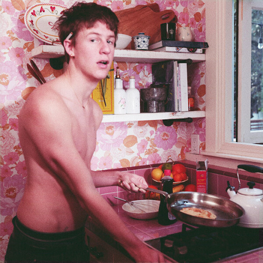 Malcolm Todd’s album cover “Sweet Boy” captures the relaxed and authentic indie-pop aesthetic many of his songs feature. His cover art has set a youthful and playful tone that his listeners adore. 
